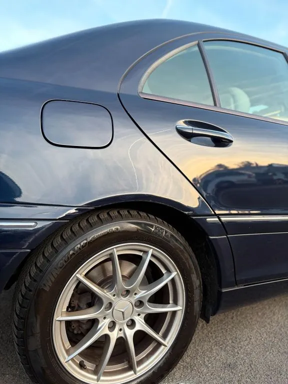 Mercedes-Benz C 180