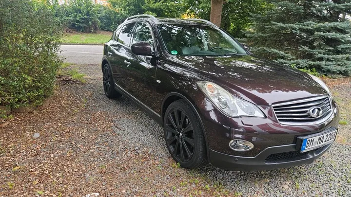 Infiniti EX37