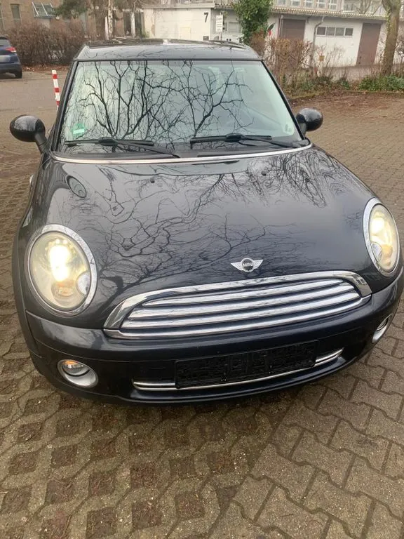 MINI Cooper Clubman