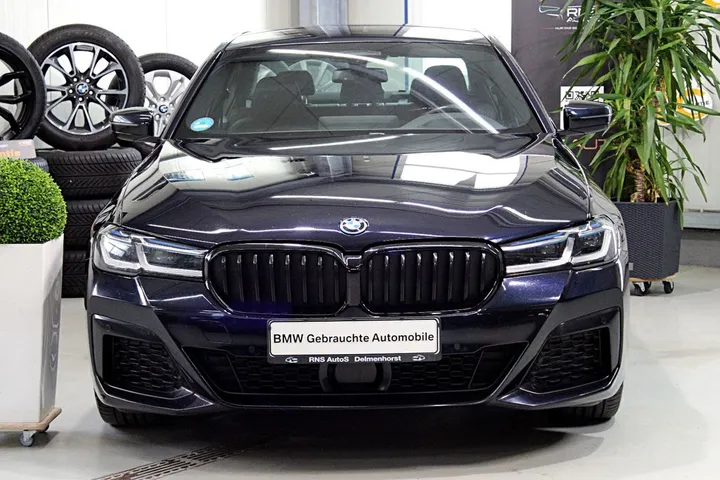 BMW 545