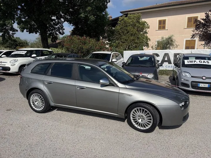 Alfa Romeo 159