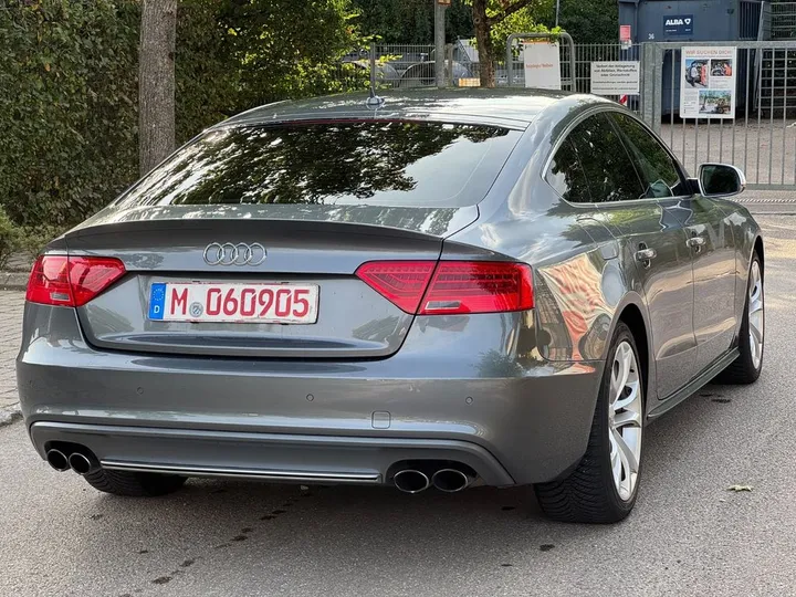 Audi S5