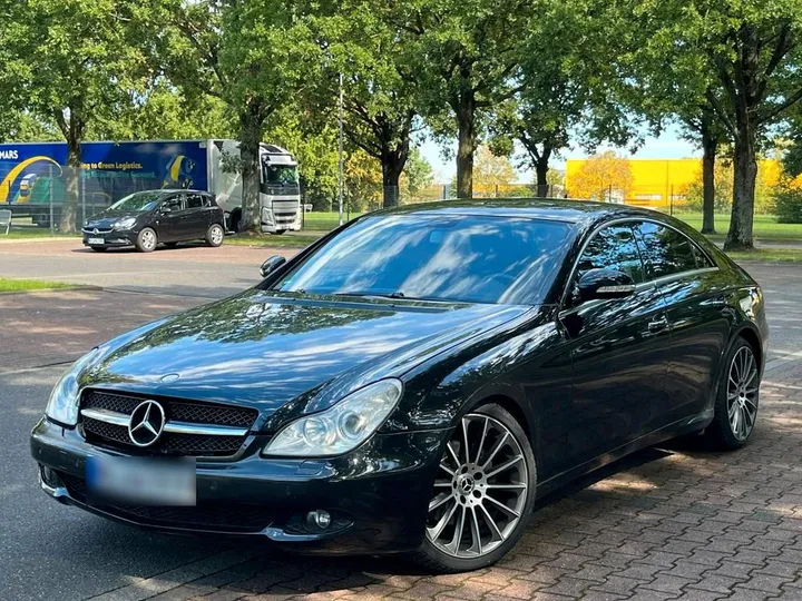 Mercedes-Benz CLS 320