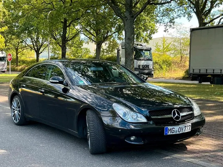 Mercedes-Benz CLS 320