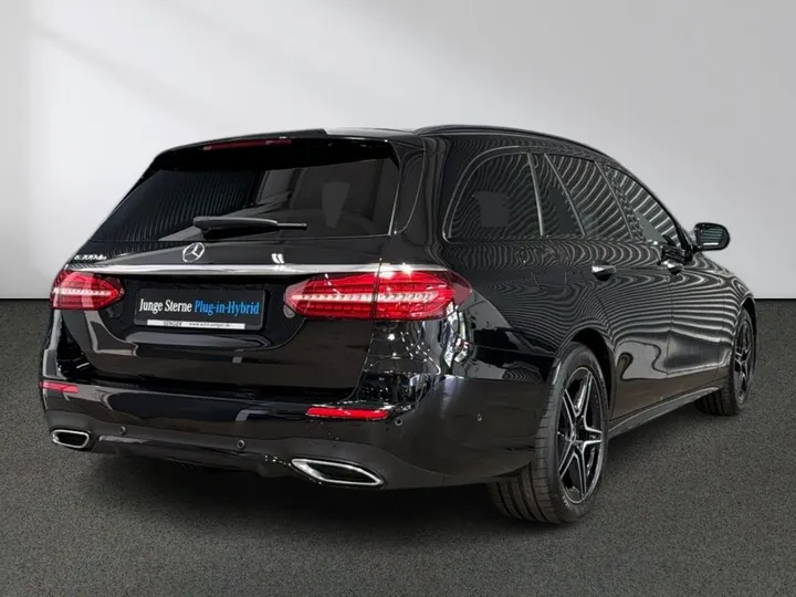 Mercedes-Benz E 300
