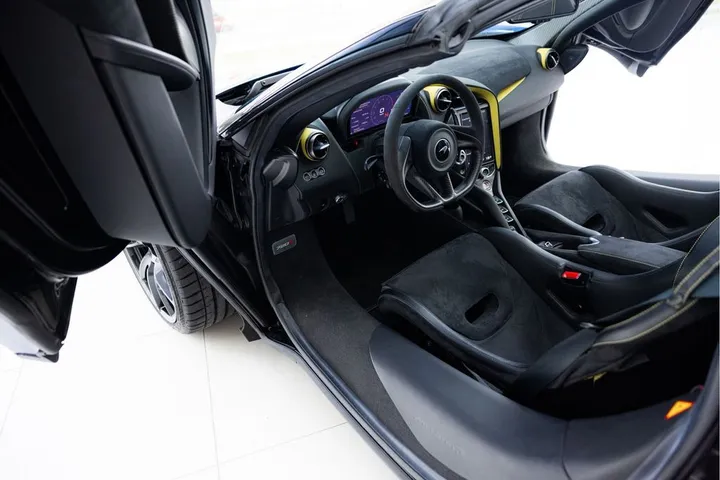 McLaren 720S