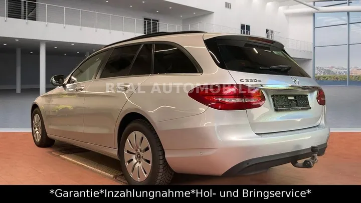 Mercedes-Benz C 220