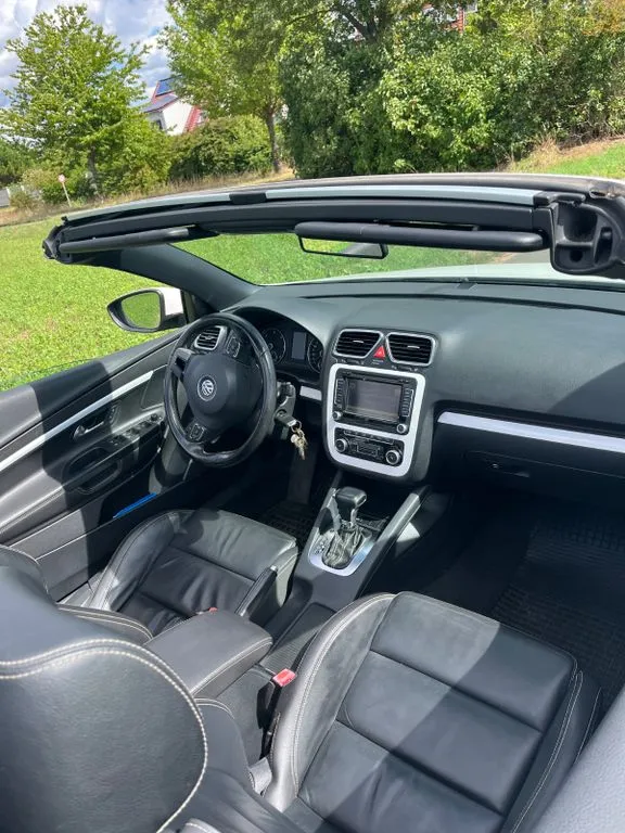 Volkswagen Eos