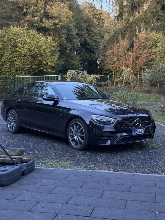 Mercedes-Benz E 300