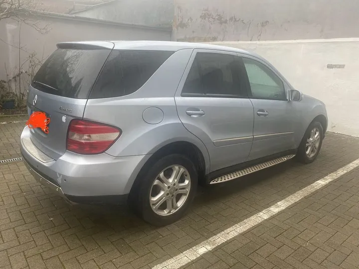 Mercedes-Benz ML 350