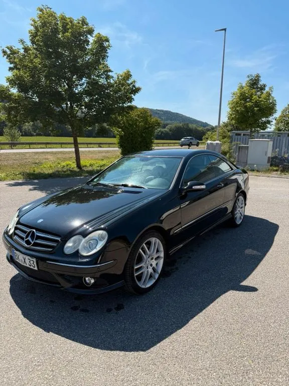 Mercedes-Benz CLK 220