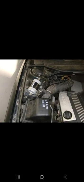 Audi 100