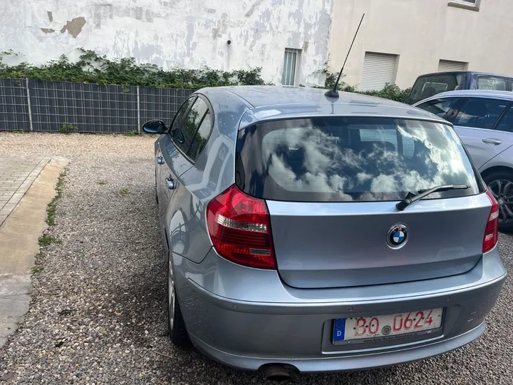 BMW 118