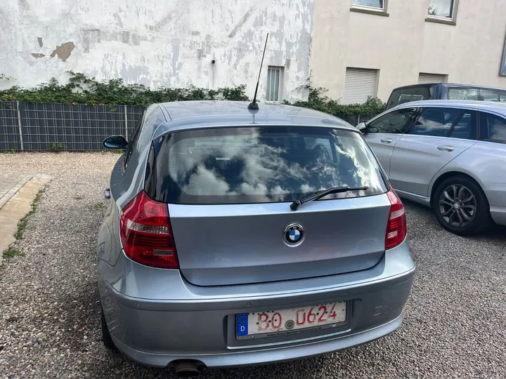 BMW 118