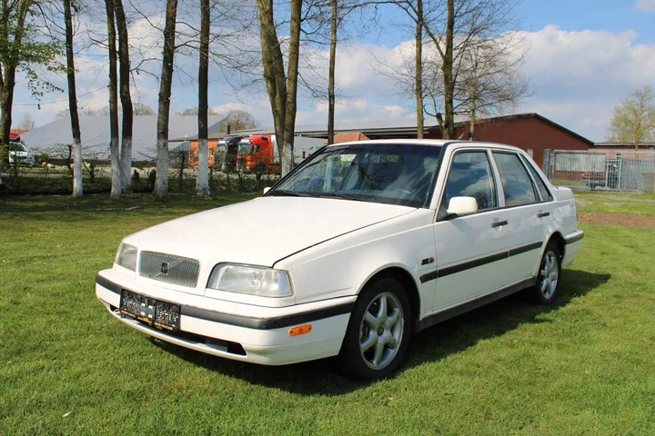 Volvo 460