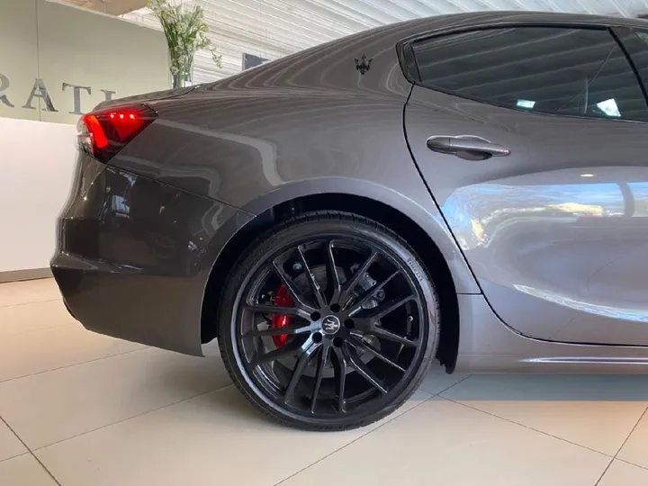 Maserati Ghibli