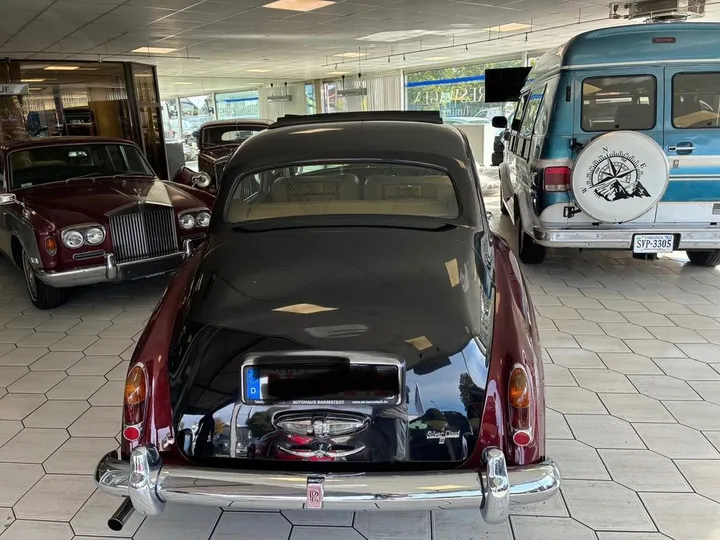 Rolls-Royce Silver Cloud