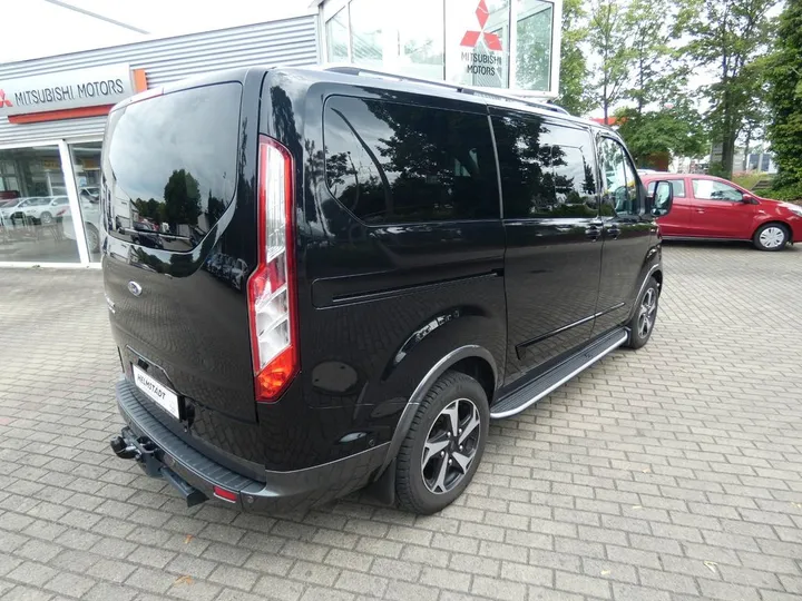 Ford Tourneo Custom
