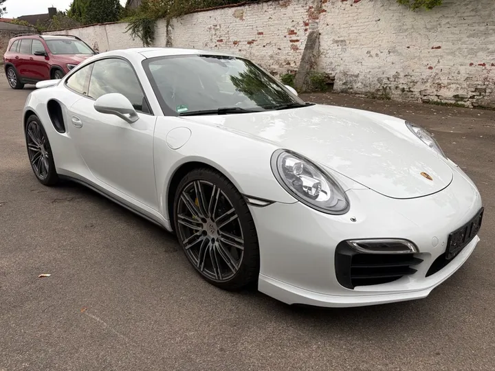 Porsche 991