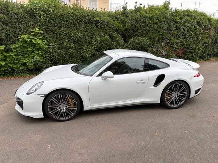 Porsche 991