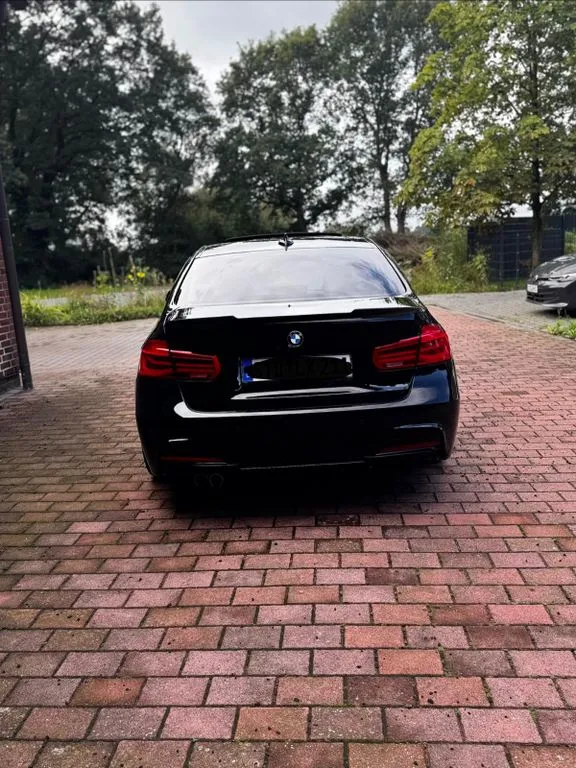 BMW 328