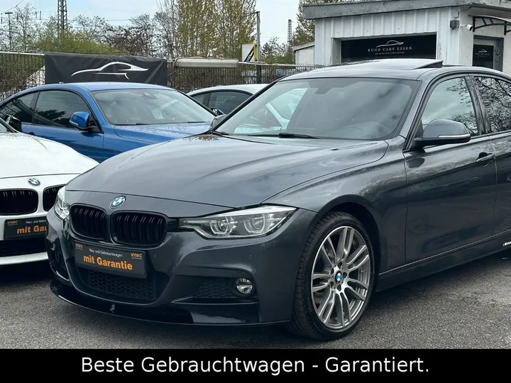 BMW 330