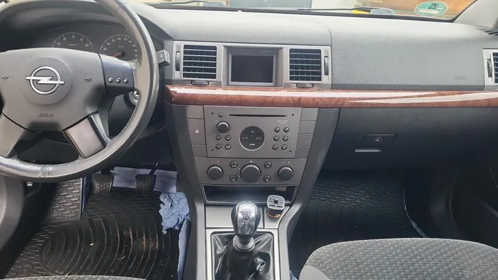 Opel Vectra