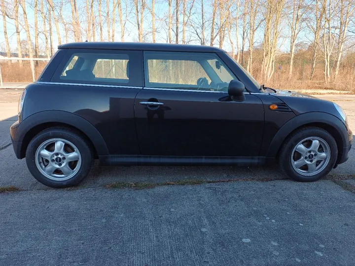 MINI ONE