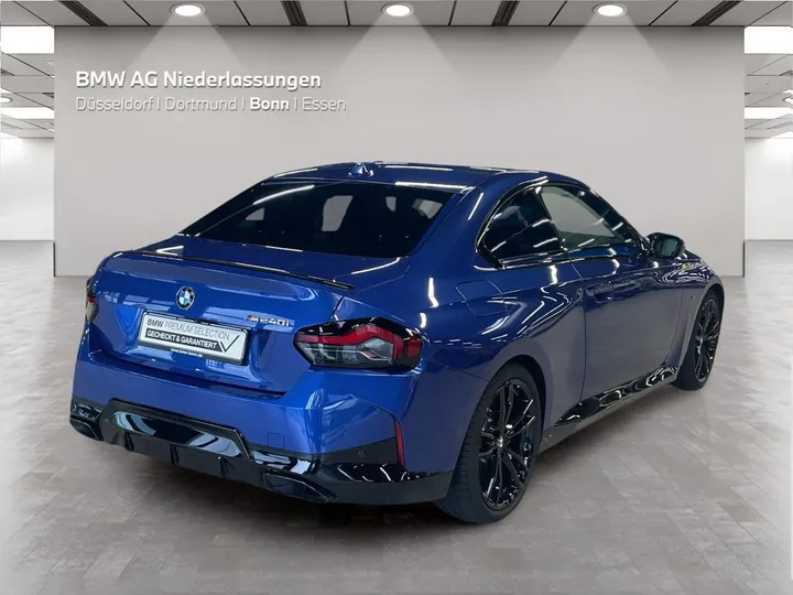BMW M240i