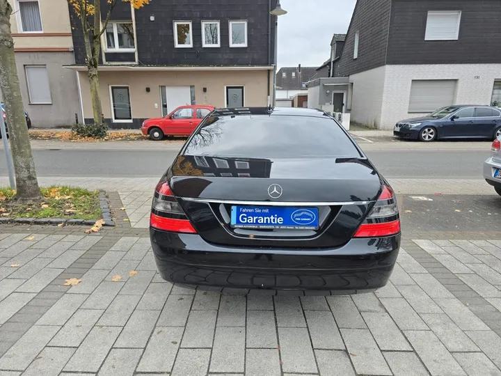 Mercedes-Benz S 320