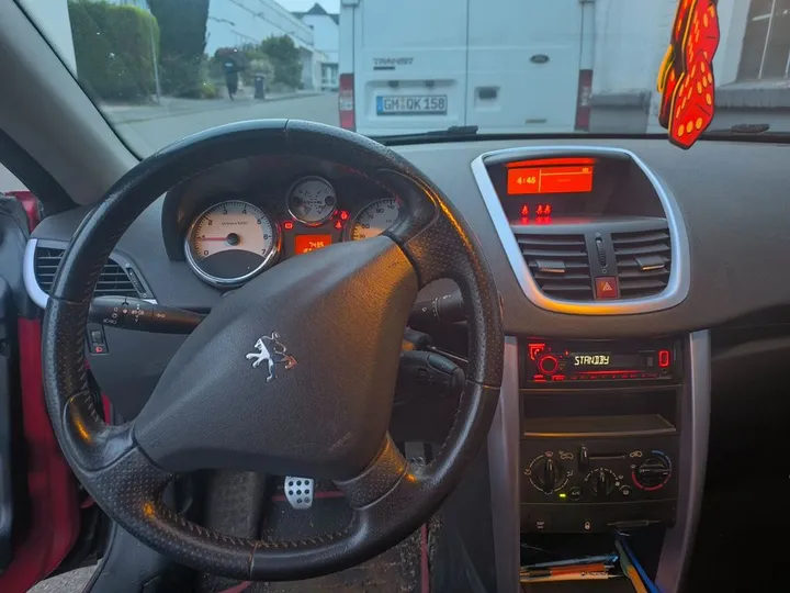 Peugeot 207