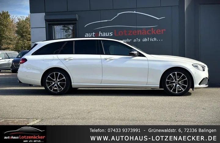 Mercedes-Benz E 200