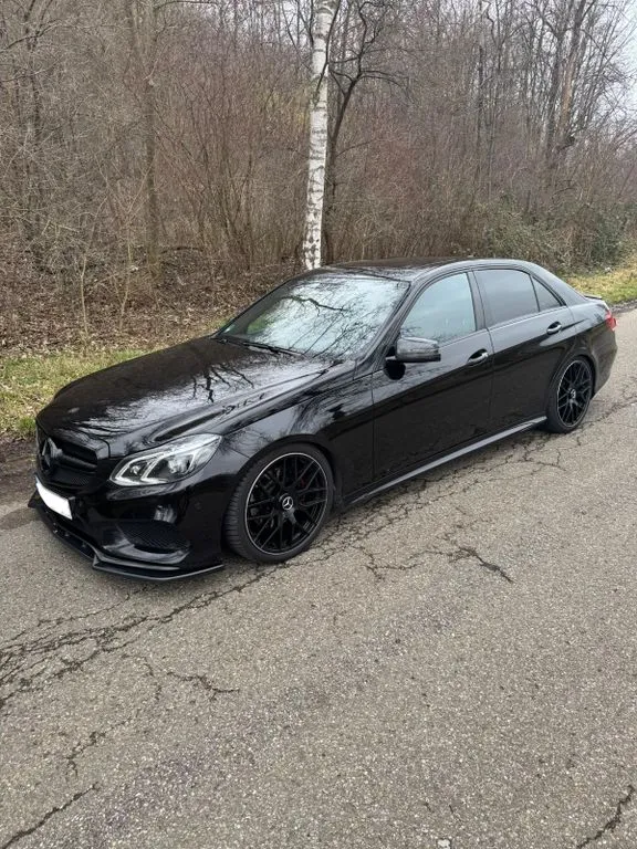 Mercedes-Benz E 220