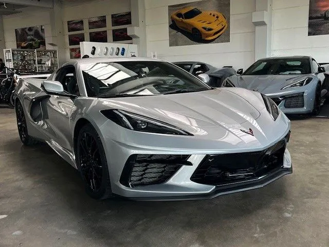 Corvette C8