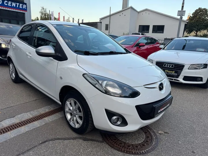 Mazda 2