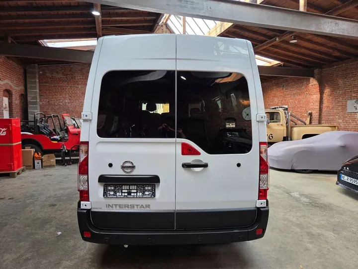 Nissan Interstar