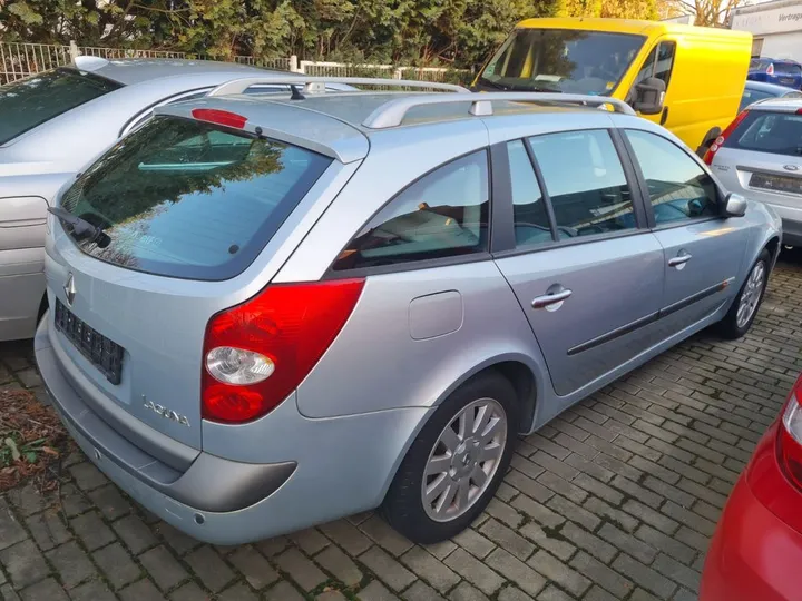 Renault Laguna