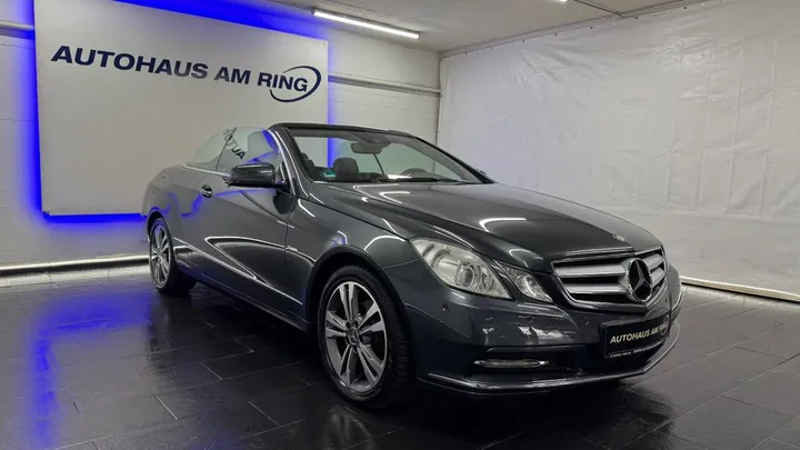 Mercedes-Benz E 200