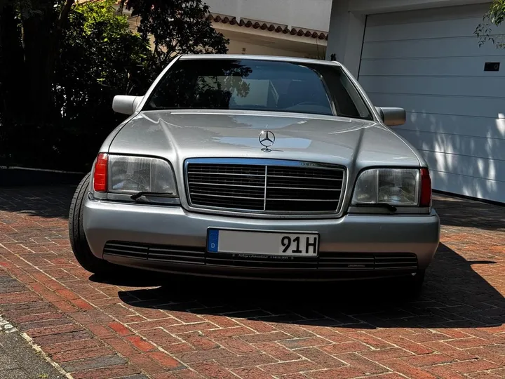 Mercedes-Benz 600