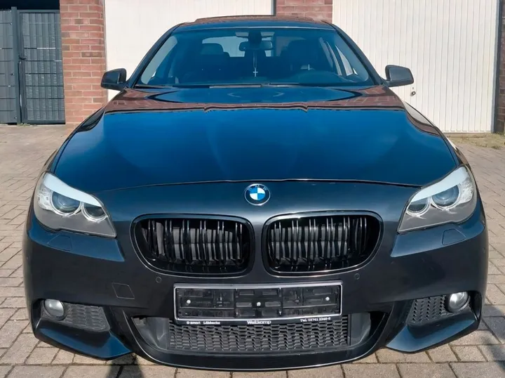 BMW 523