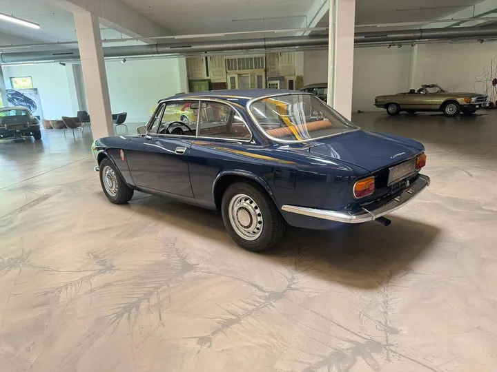 Alfa Romeo GT