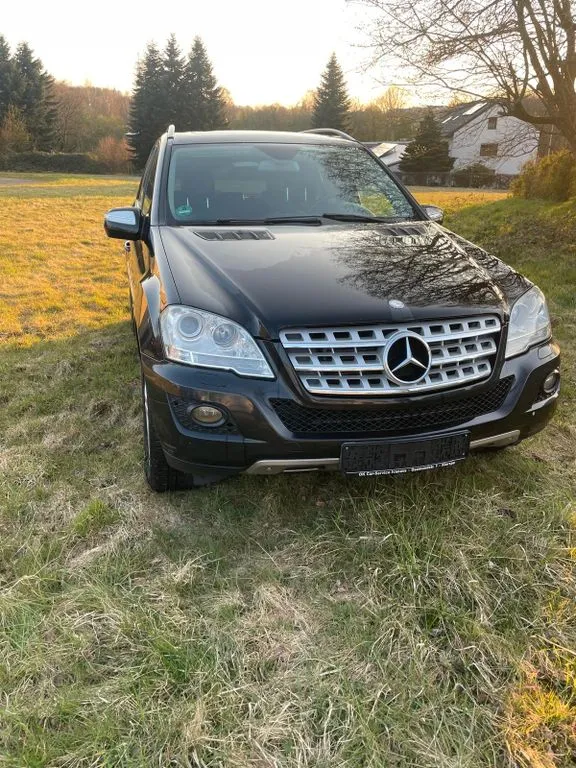 Mercedes-Benz ML 350