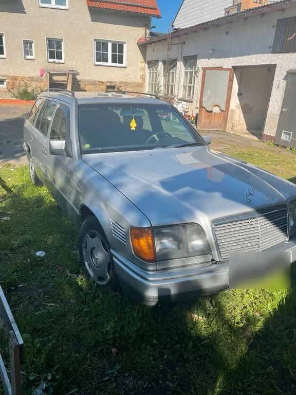 Mercedes-Benz E 250