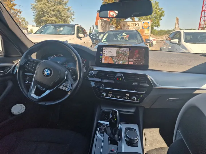 BMW 520
