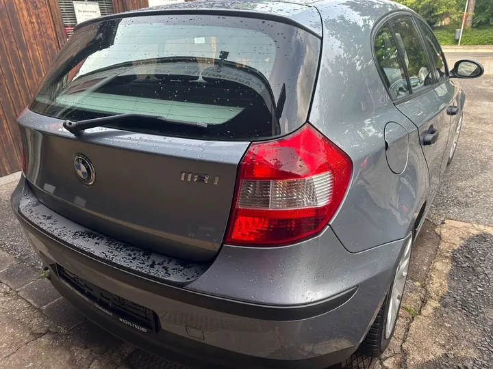 BMW 118