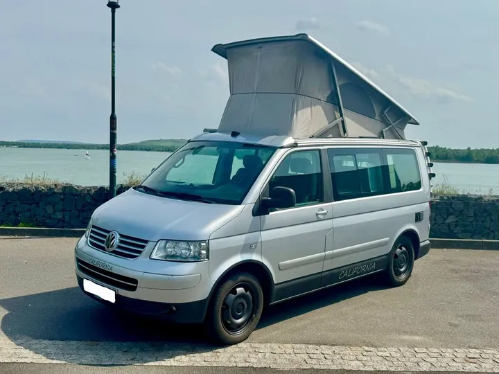 Volkswagen T5 California