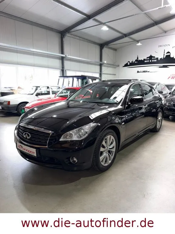 Infiniti M35