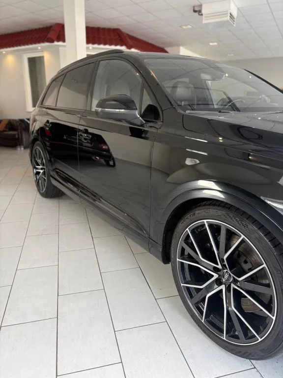 Audi SQ7