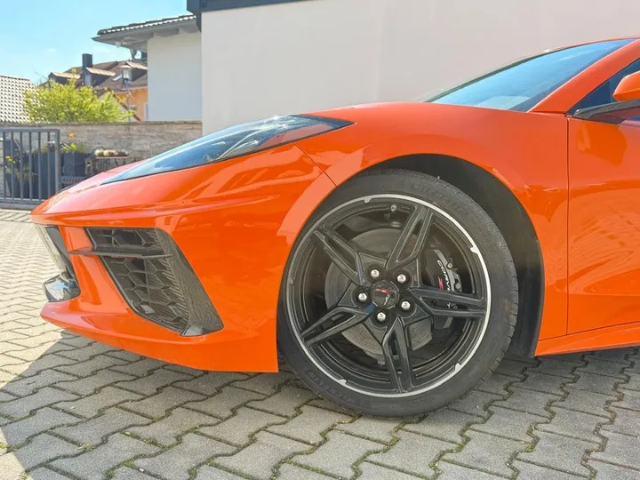 Corvette C8