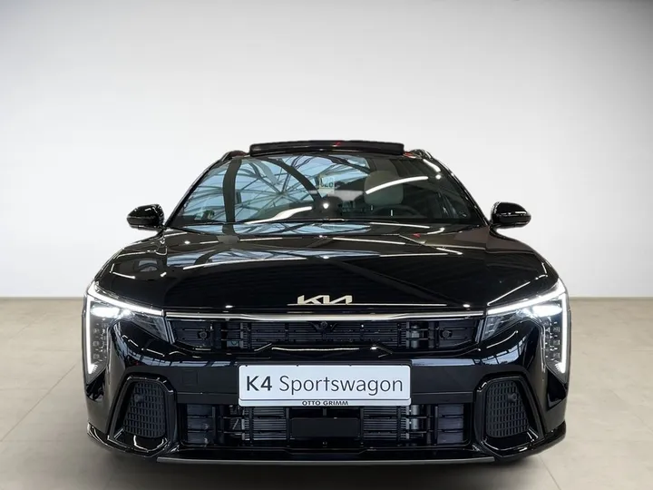 Kia K4